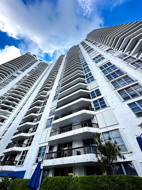 A home in Aventura