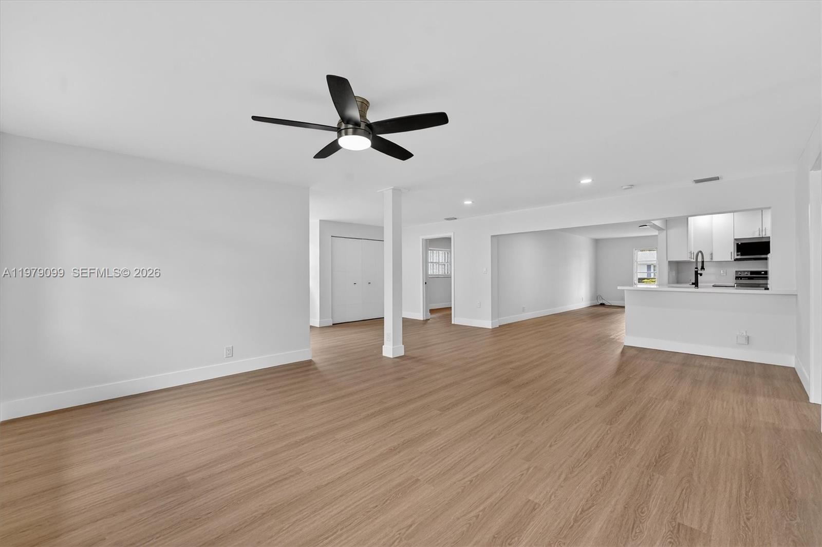 LAUDERDALE WEST 3 SEC - Residential