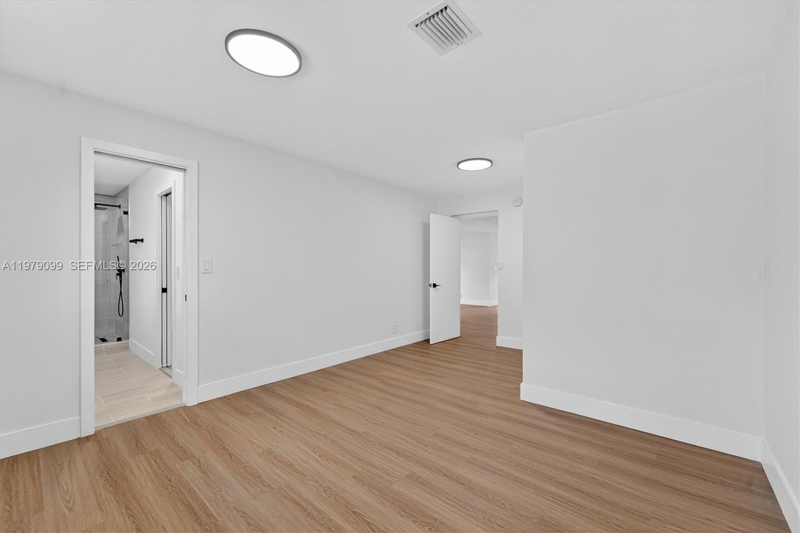 LAUDERDALE WEST 3 SEC - Residential