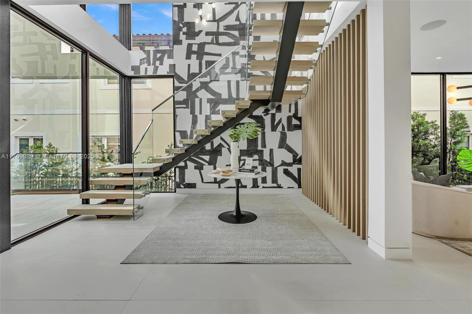 ALTOS DEL MAR NO 4 - Residential