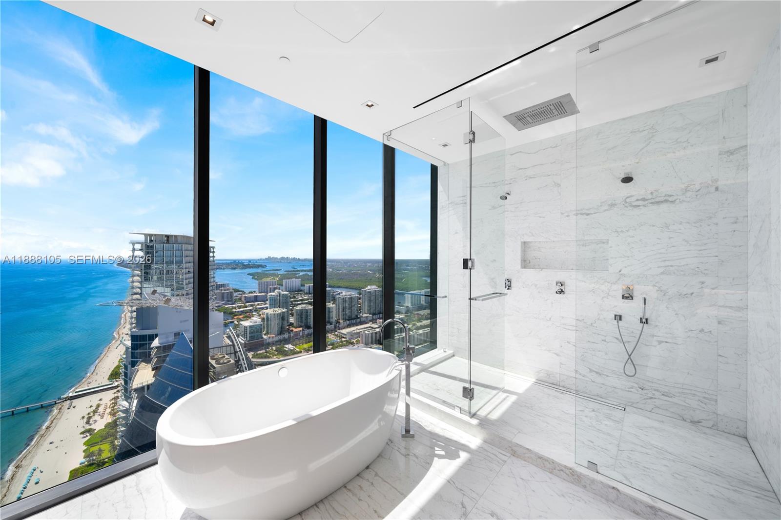 MUSE CONDO - Residential