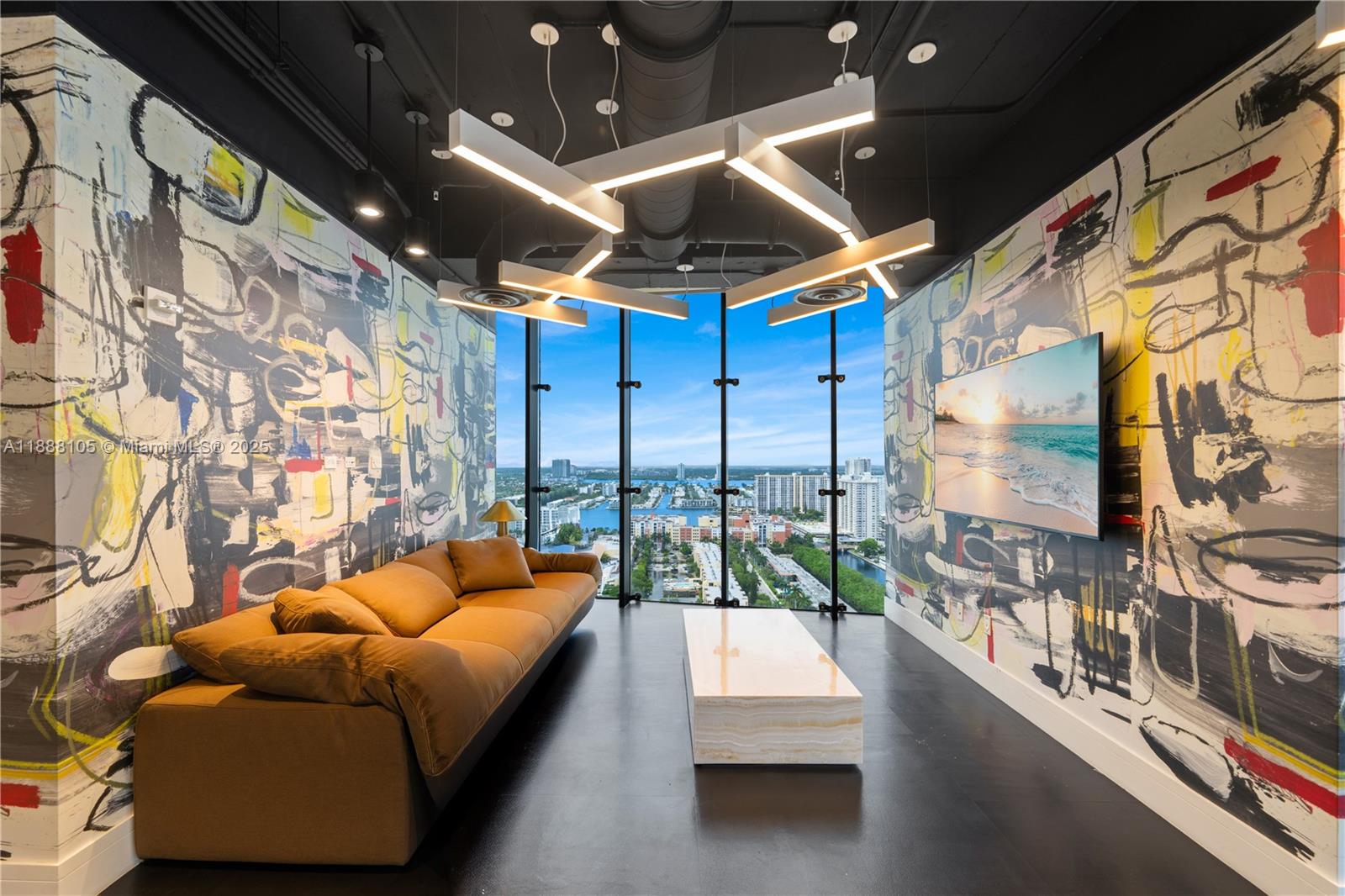 MUSE CONDO - Residential