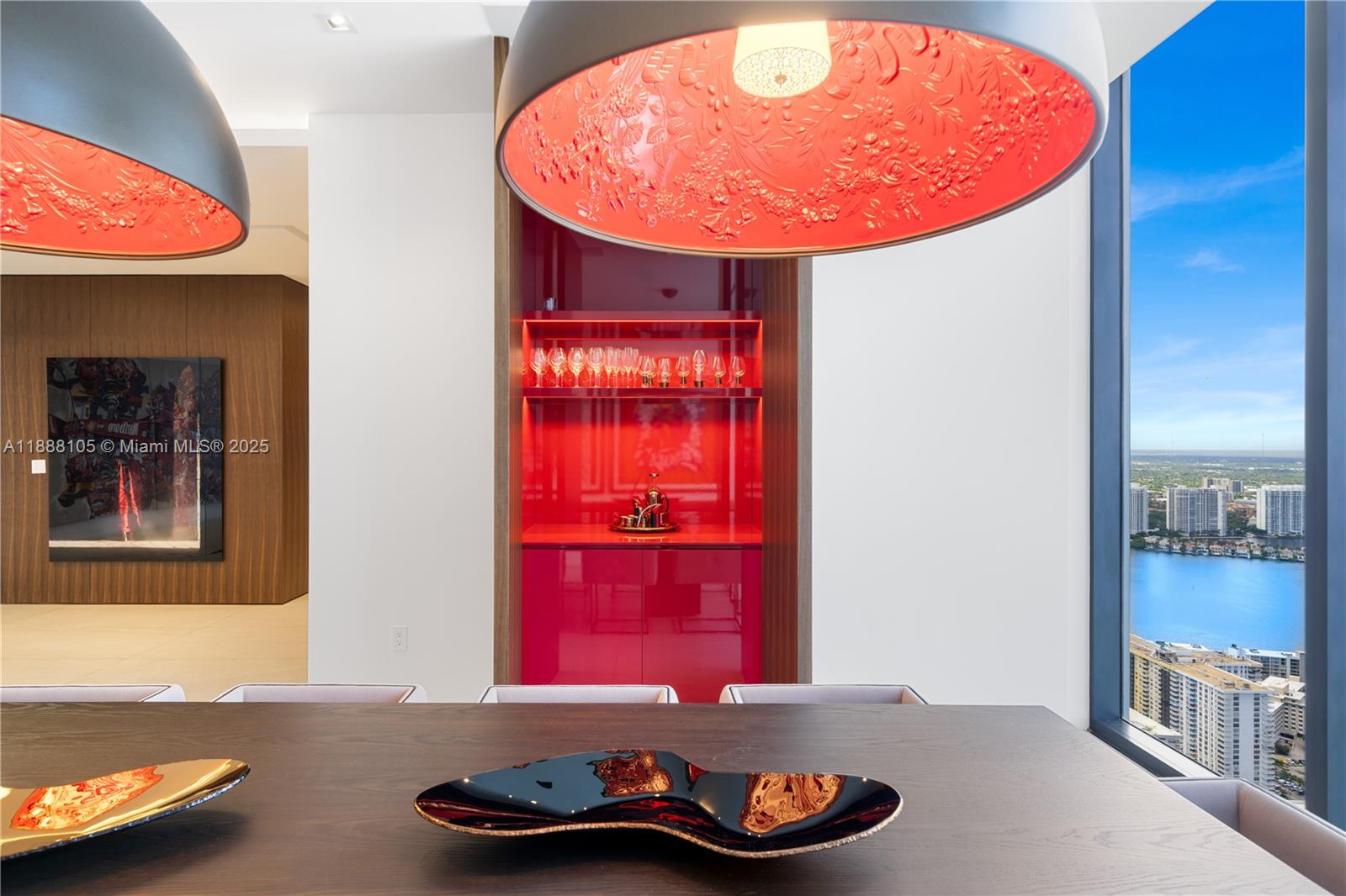 MUSE CONDO - Residential