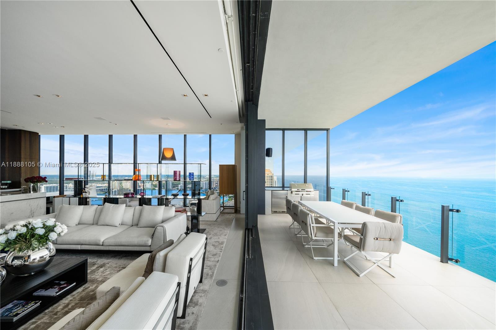 MUSE CONDO - Residential