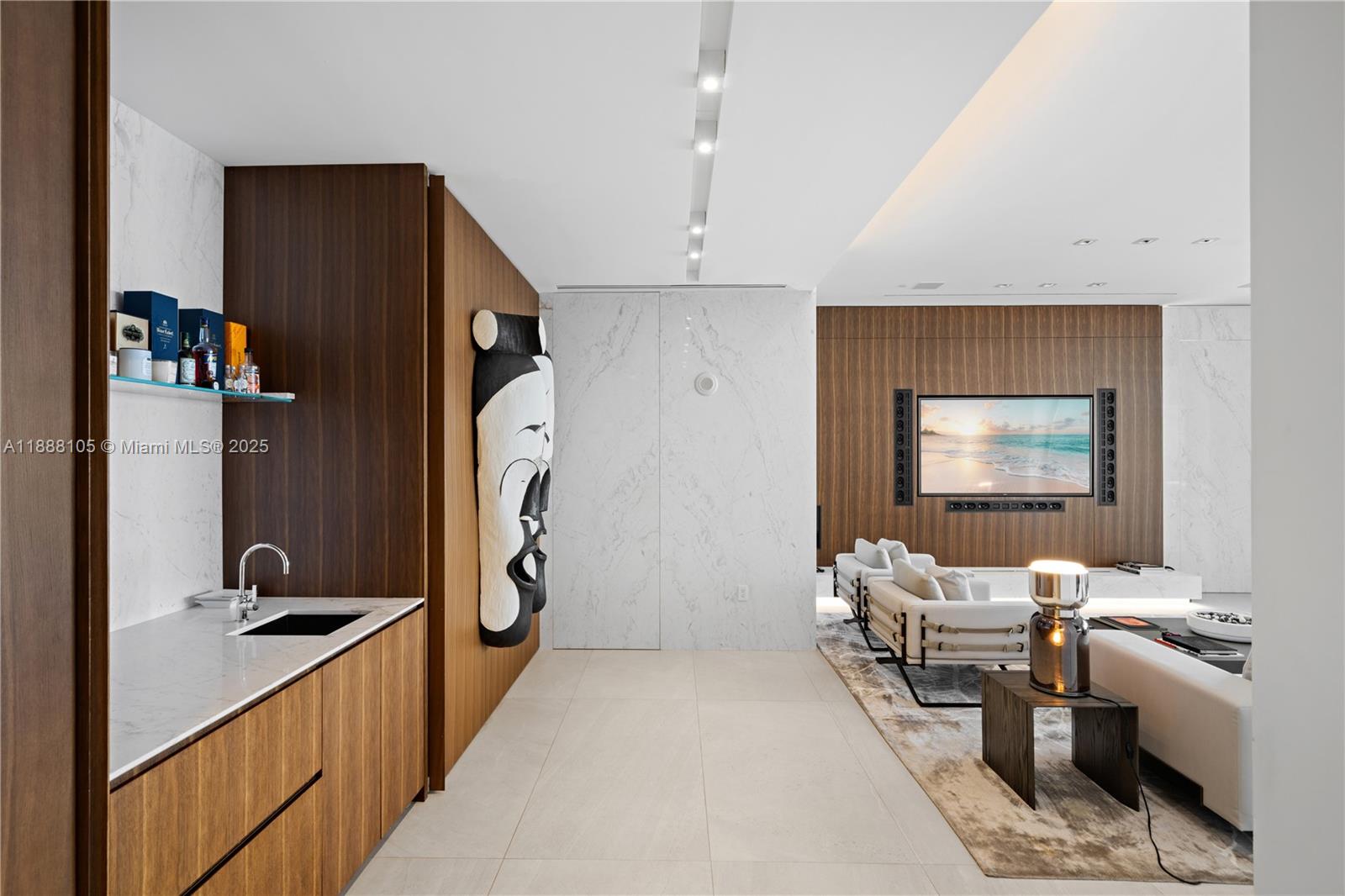 MUSE CONDO - Residential