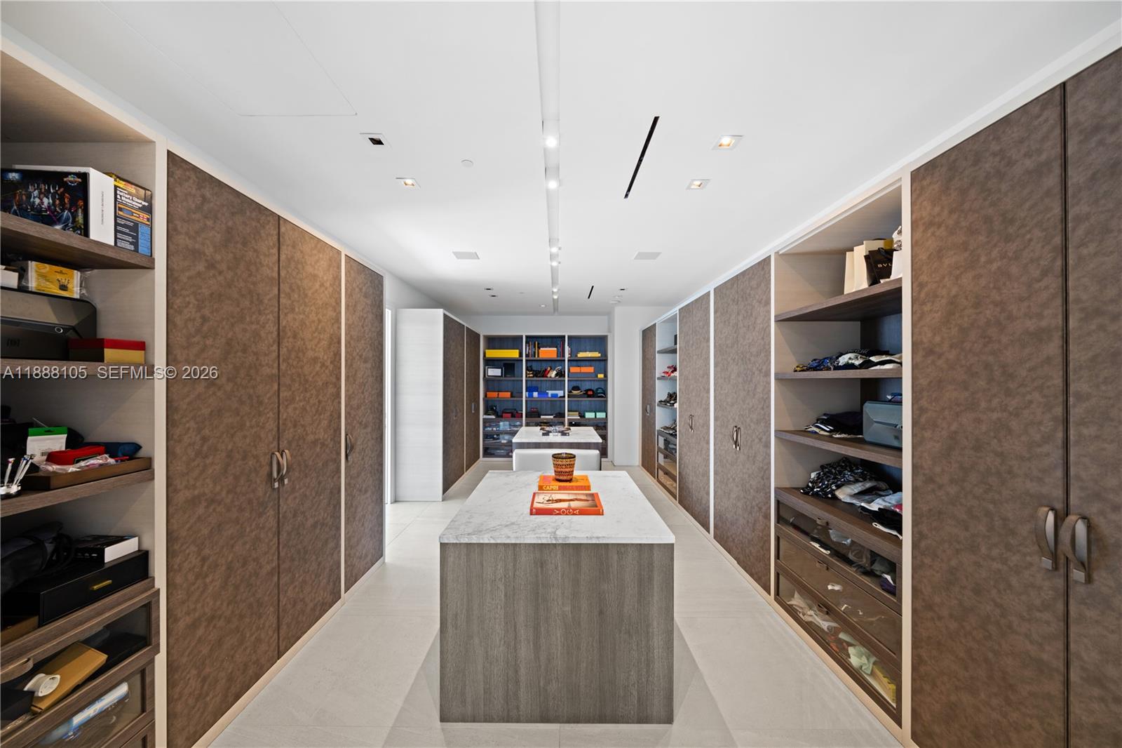 MUSE CONDO - Residential