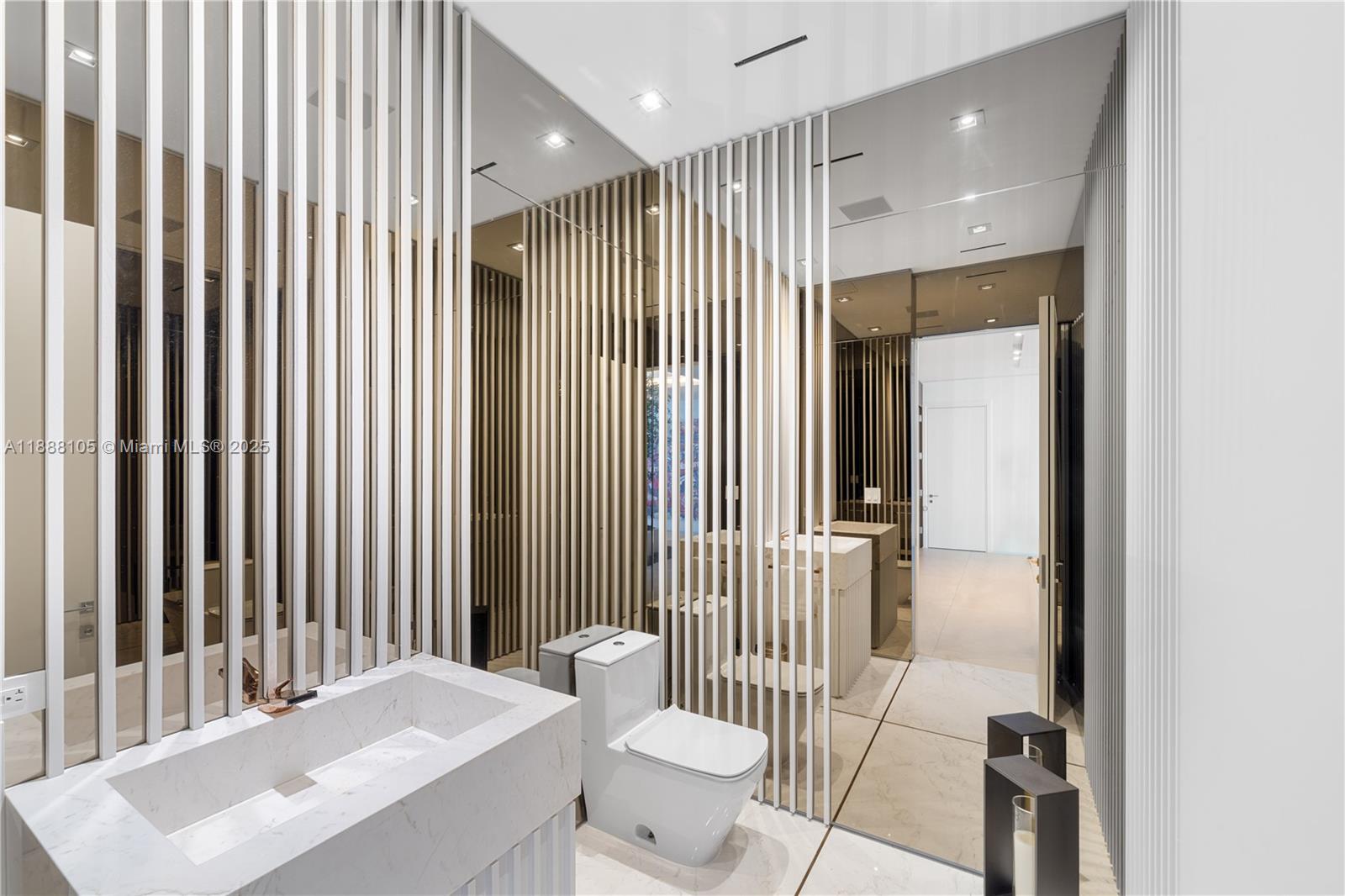 MUSE CONDO - Residential