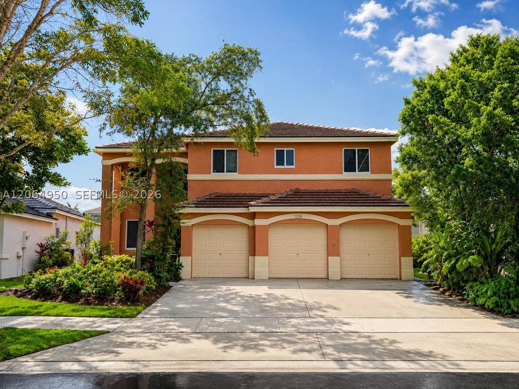 Photo of 1204 Chenille Cir, Weston, FL 33327 (MLS # A12064950)