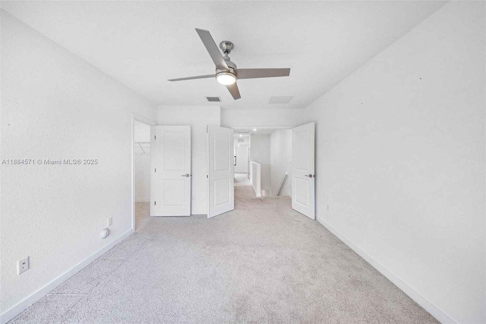 VILLAGE PARK AT DEERFIELD - Residential Lease