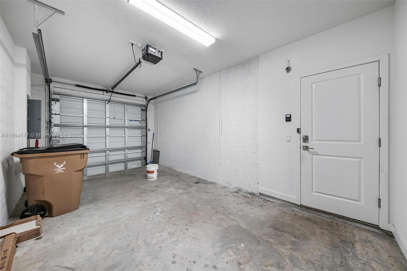 VILLAGE PARK AT DEERFIELD - Residential Lease