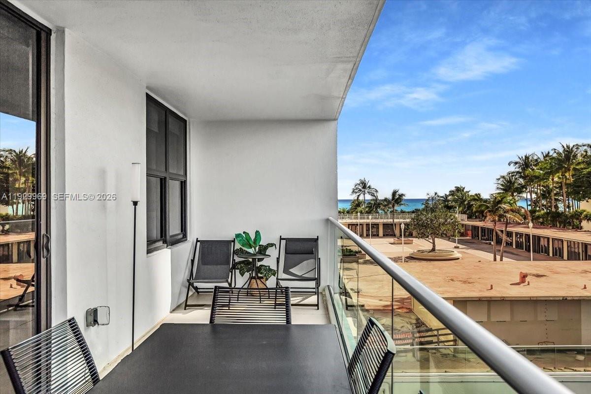 BALMORAL CONDO - Residential