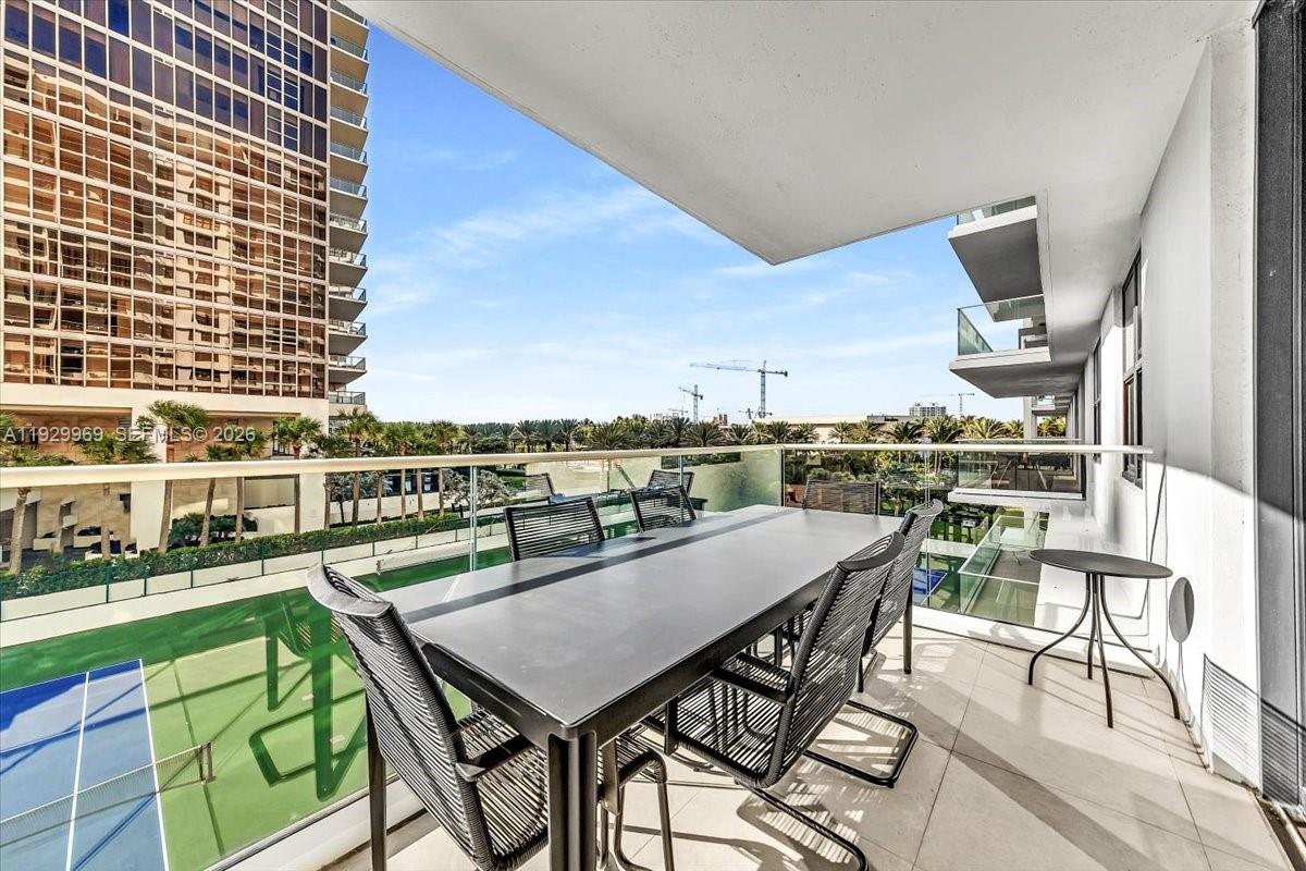 BALMORAL CONDO - Residential