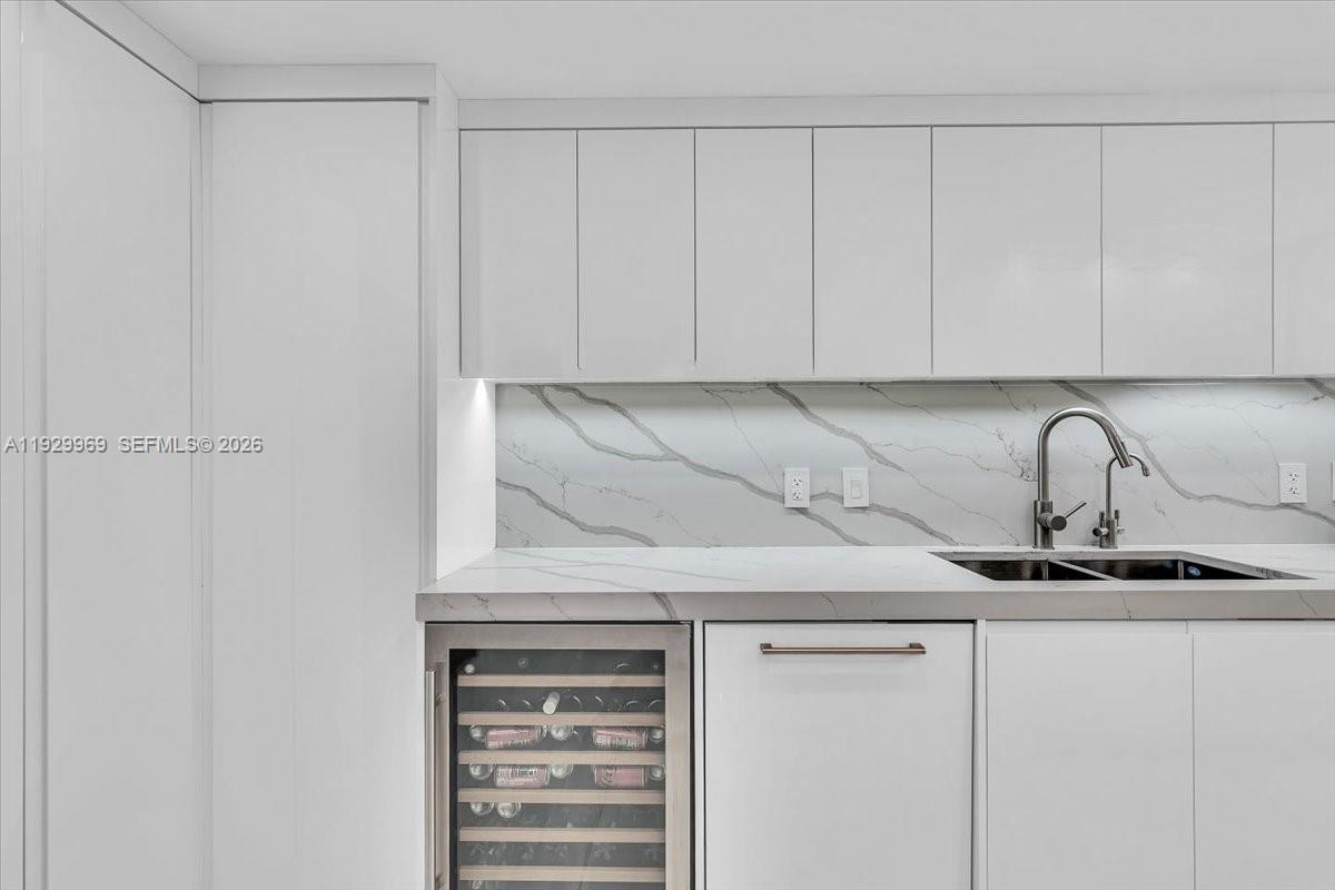 BALMORAL CONDO - Residential