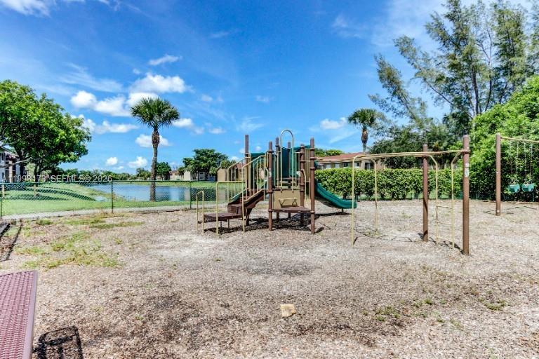 ST ANDREWS PALM BEACH CON - Residential