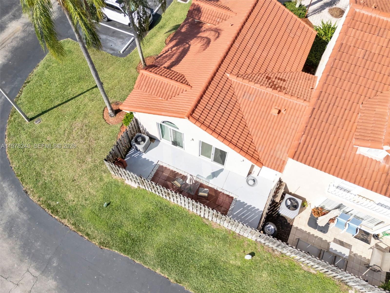 LAKES BY THE BAY SEC 9 AM - Residential