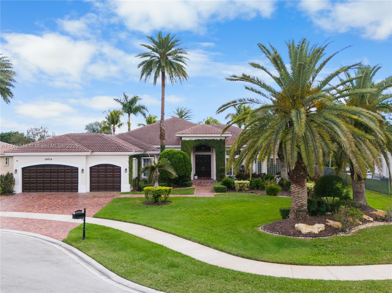 Property for Sale at 14854 Sw 40th St, Davie, Broward County, Florida - Bedrooms: 5 
Bathrooms: 4  - $1,700,000