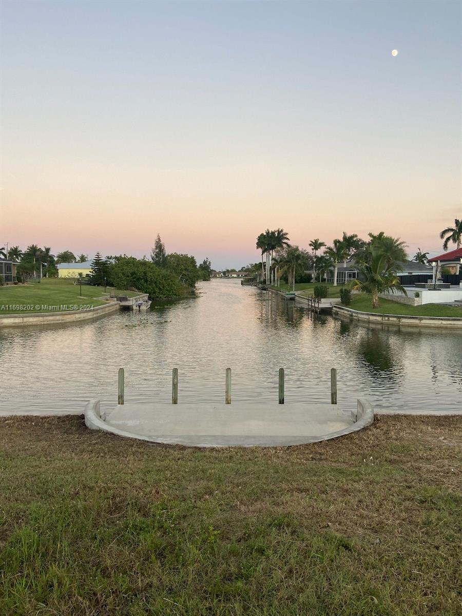 1429 Se 4th Place Pl, Cape Coral, Lee County, Florida -  - 