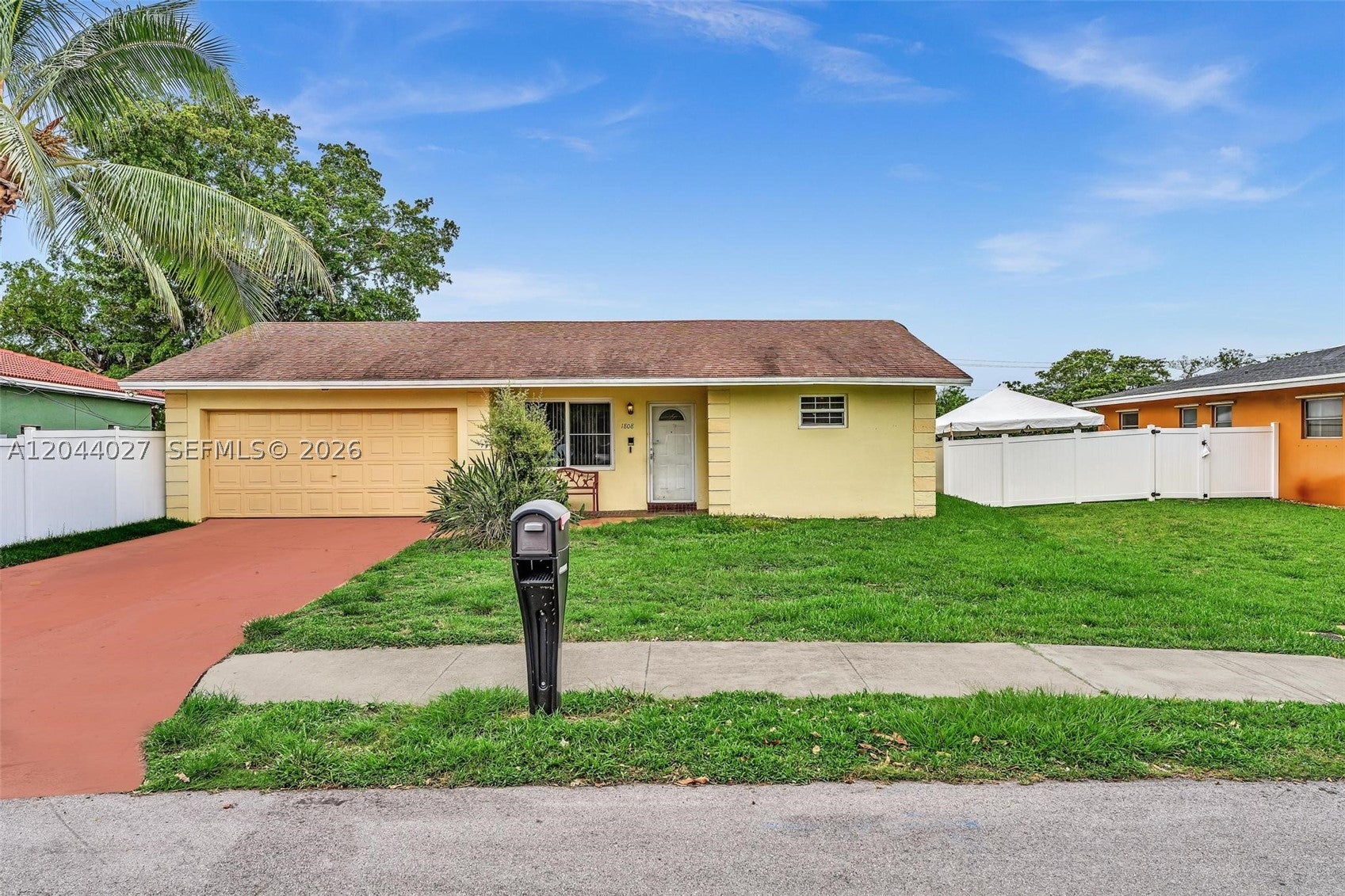 1808 NW 3rd Ct
