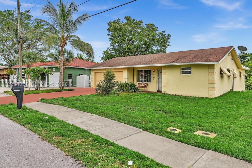 Photo of 1808 NW 3rd Ct, Fort Lauderdale, FL 33311 (MLS # A12044027)