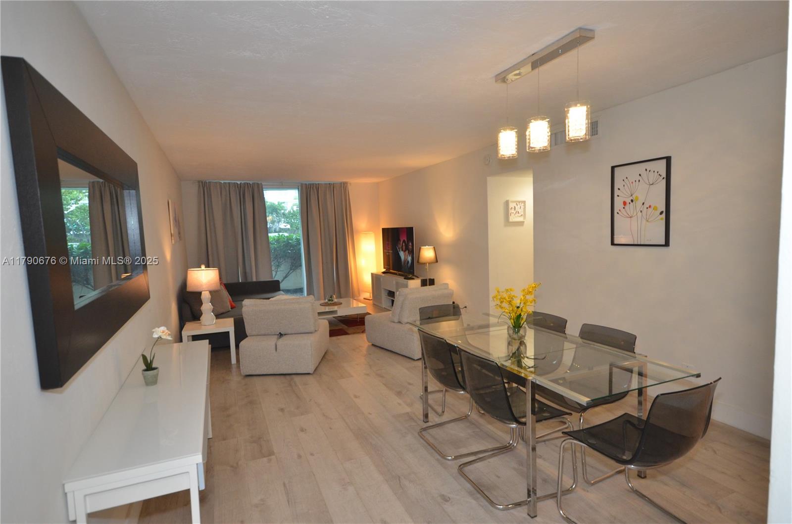 TIDES ON HOLLYWOOD BEACH - Residential Lease