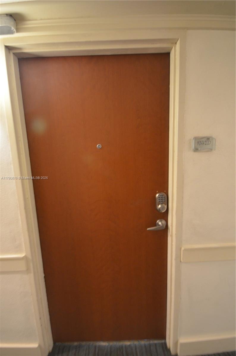 TIDES ON HOLLYWOOD BEACH - Residential Lease