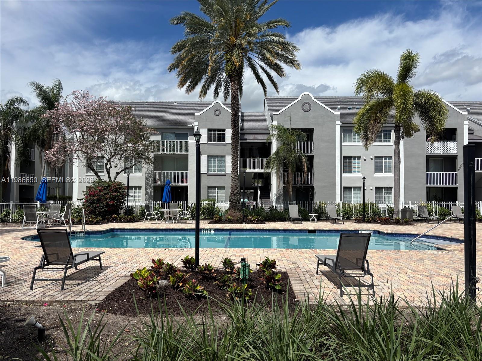 DEVONAIRE CONDO AT PEMBRO - Residential Lease