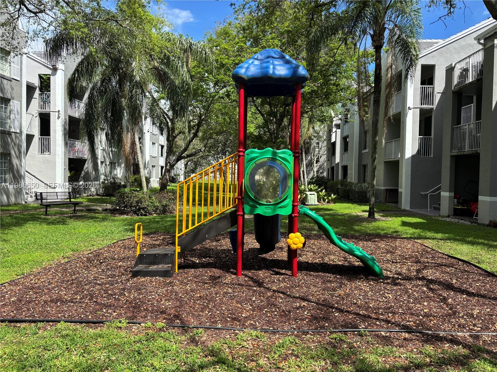 DEVONAIRE CONDO AT PEMBRO - Residential Lease