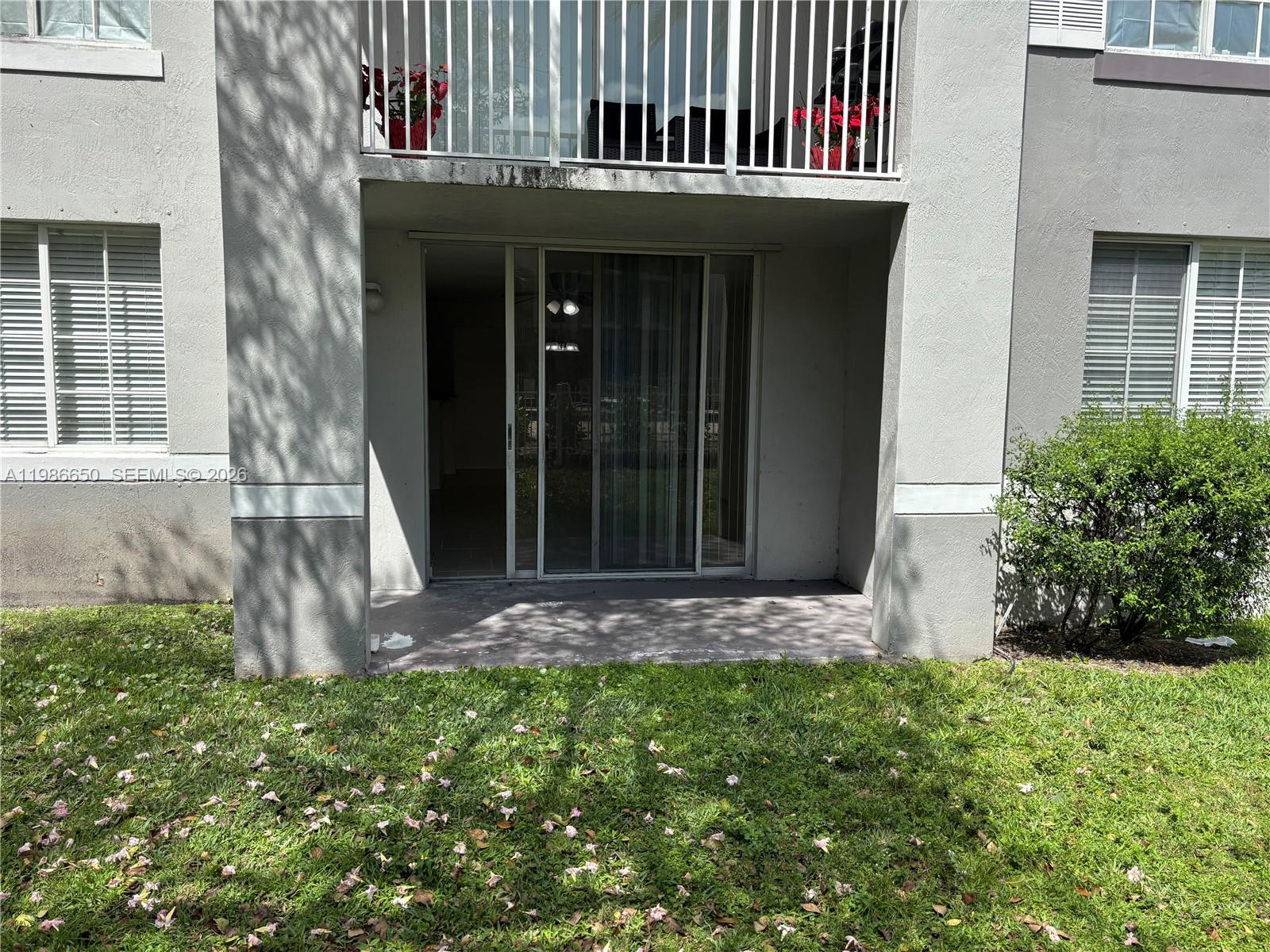 DEVONAIRE CONDO AT PEMBRO - Residential Lease