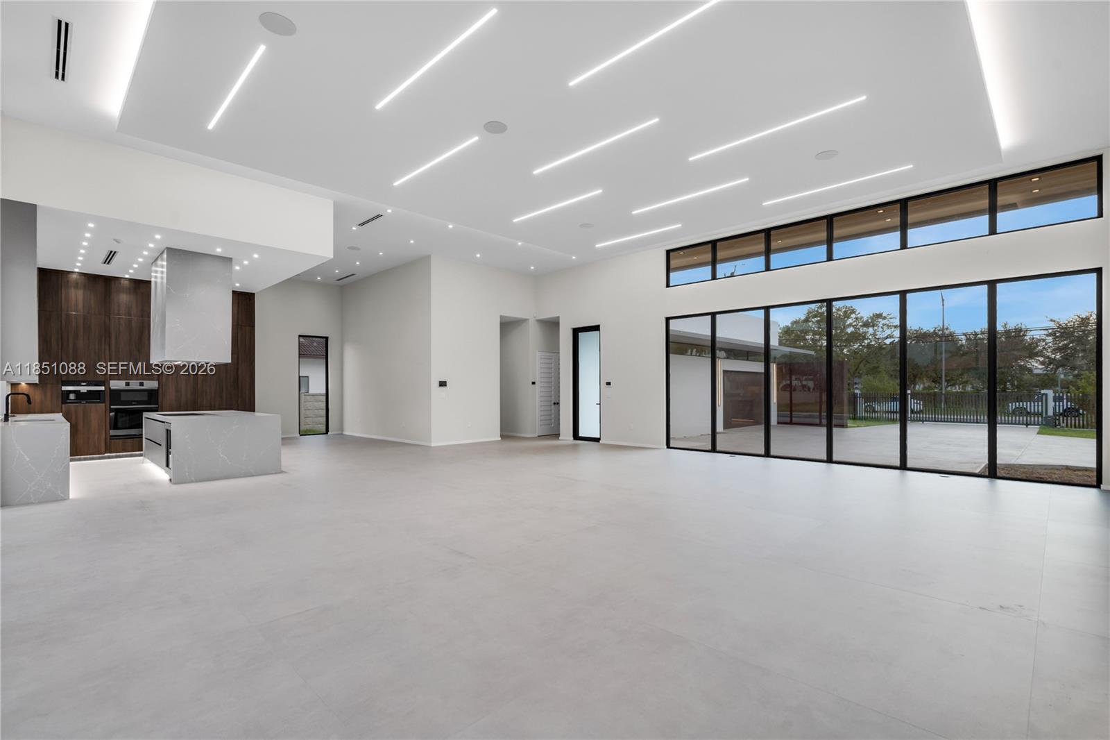 SWEETWATER ESTS SUB - Residential