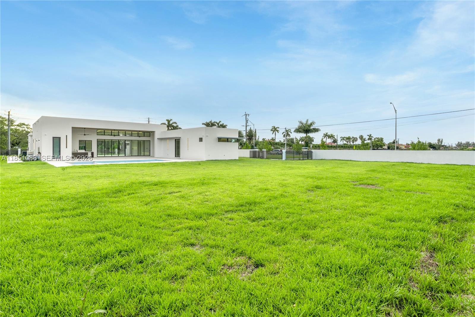 SWEETWATER ESTS SUB - Residential