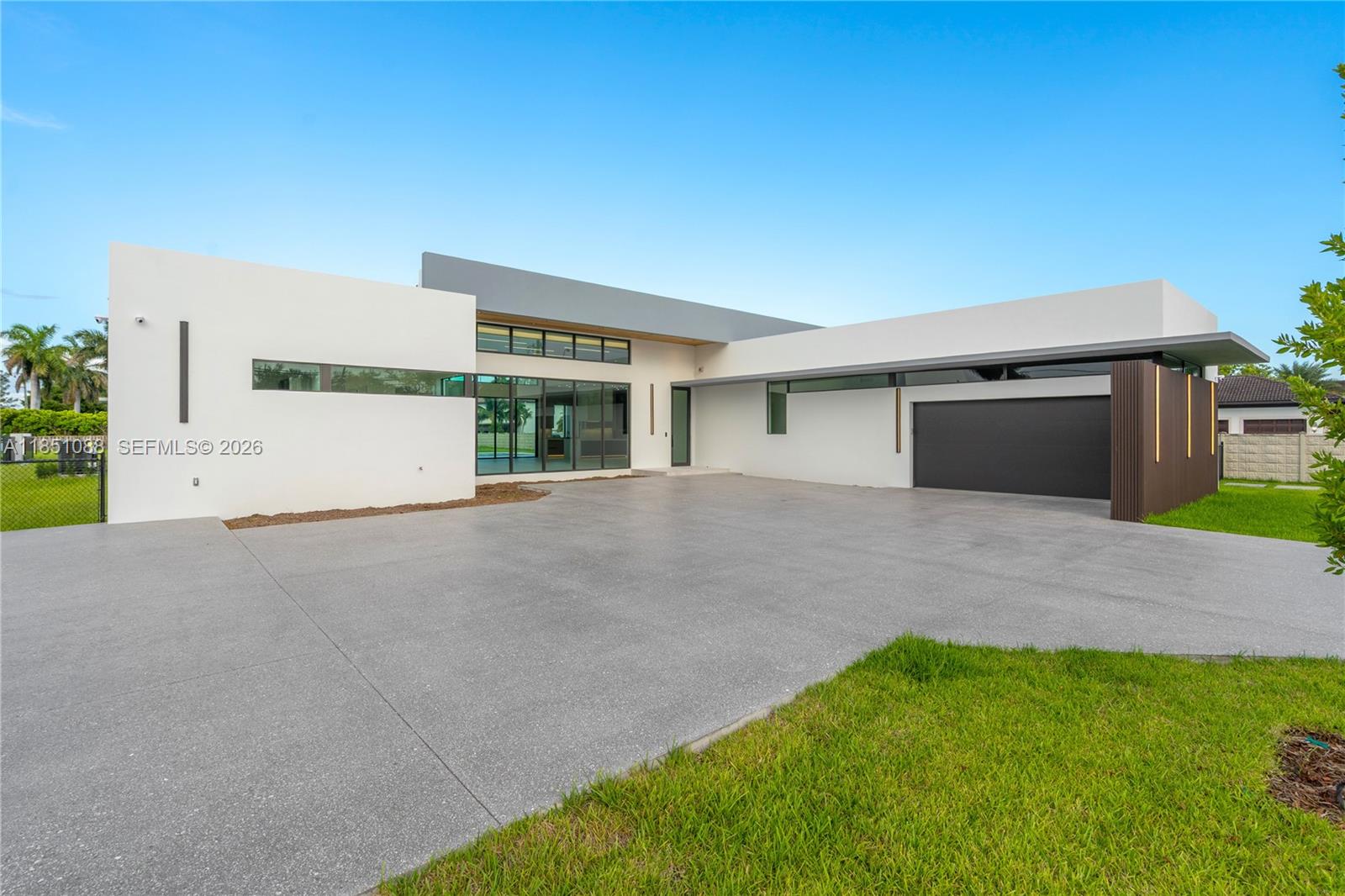 SWEETWATER ESTS SUB - Residential