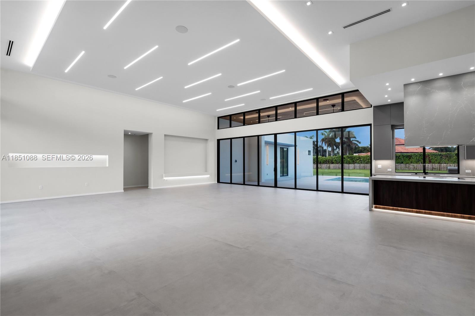 SWEETWATER ESTS SUB - Residential