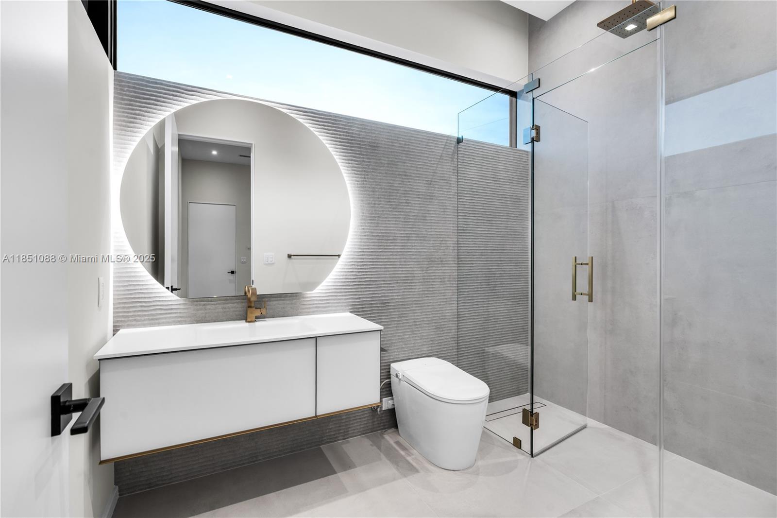 SWEETWATER ESTS SUB - Residential