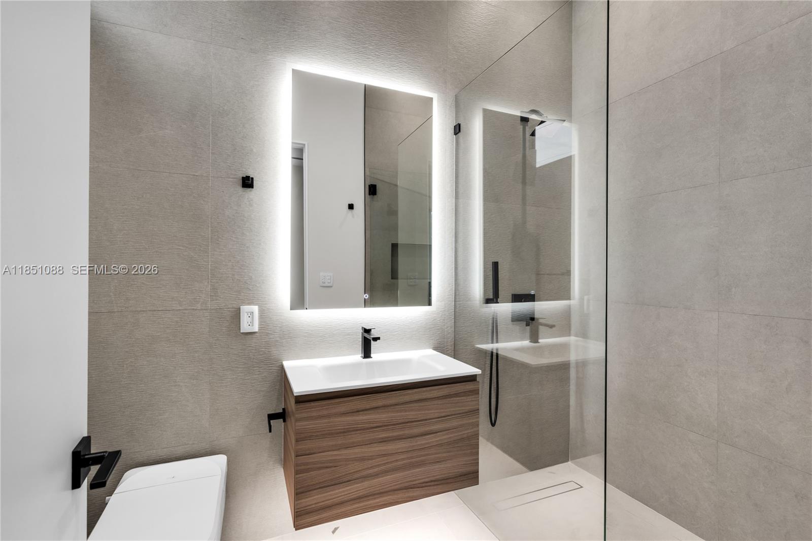 SWEETWATER ESTS SUB - Residential