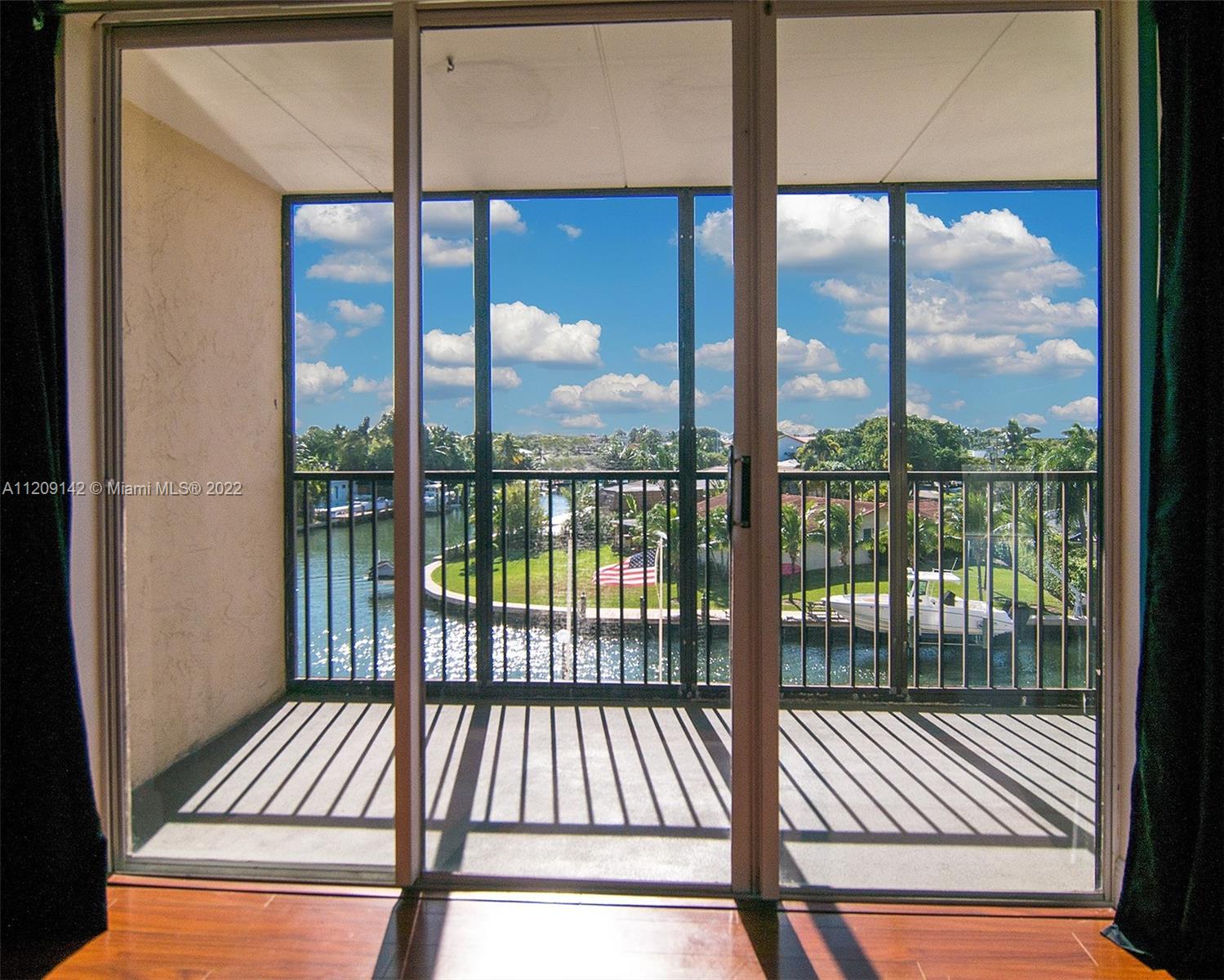 DORSET HOUSE CONDO - Residential Lease