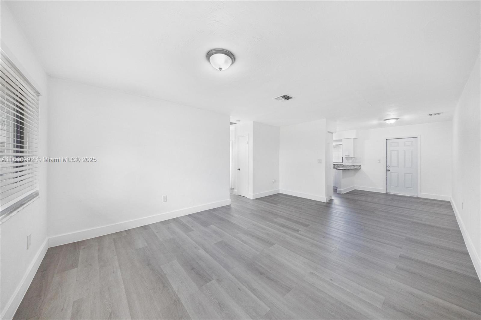 Rental Property at 7600 Pembroke Rd 5, Miramar, Broward County, Florida - Bedrooms: 2 
Bathrooms: 1  - $2,100 MO.