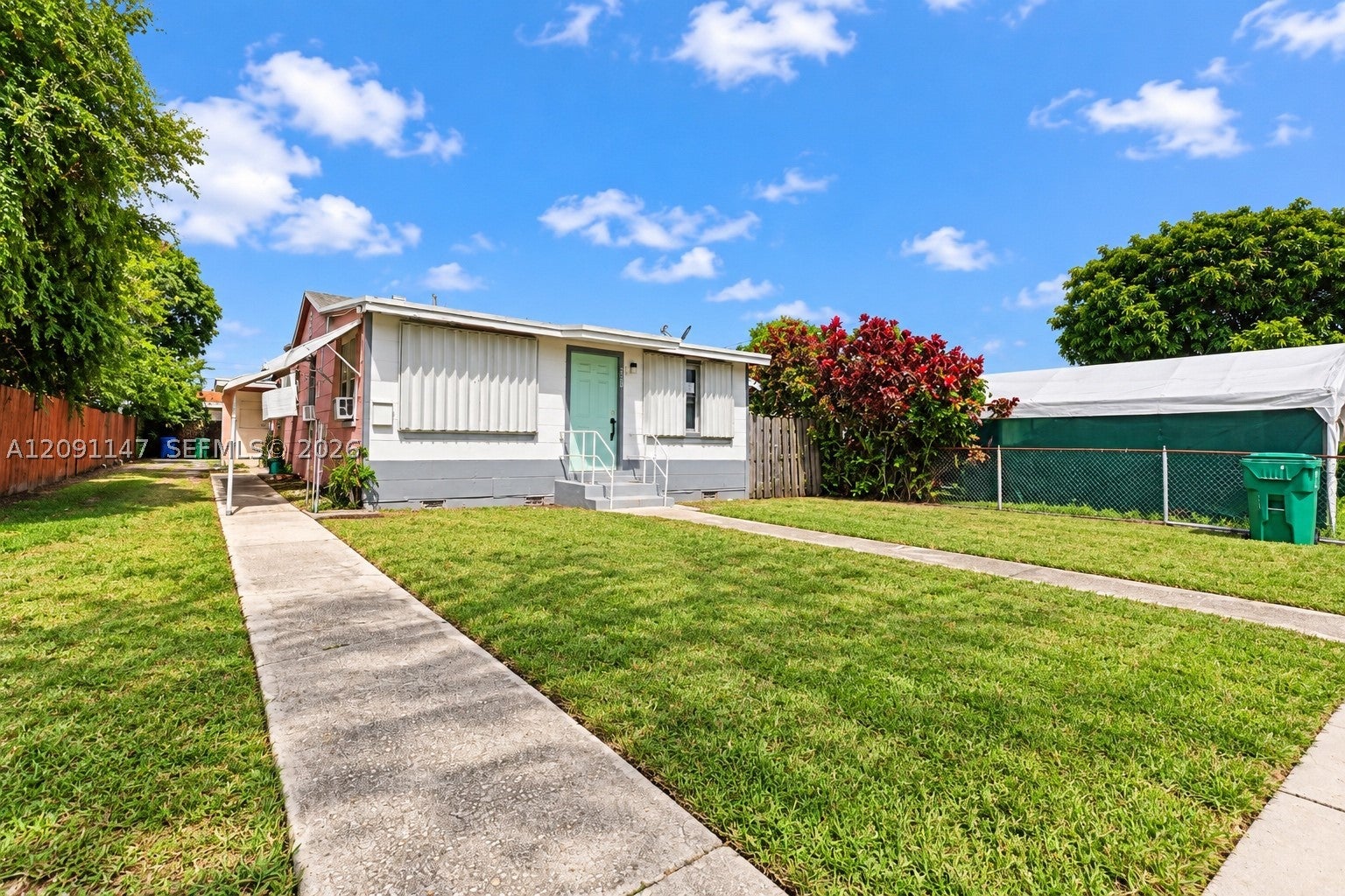 526 NW 44th Ave