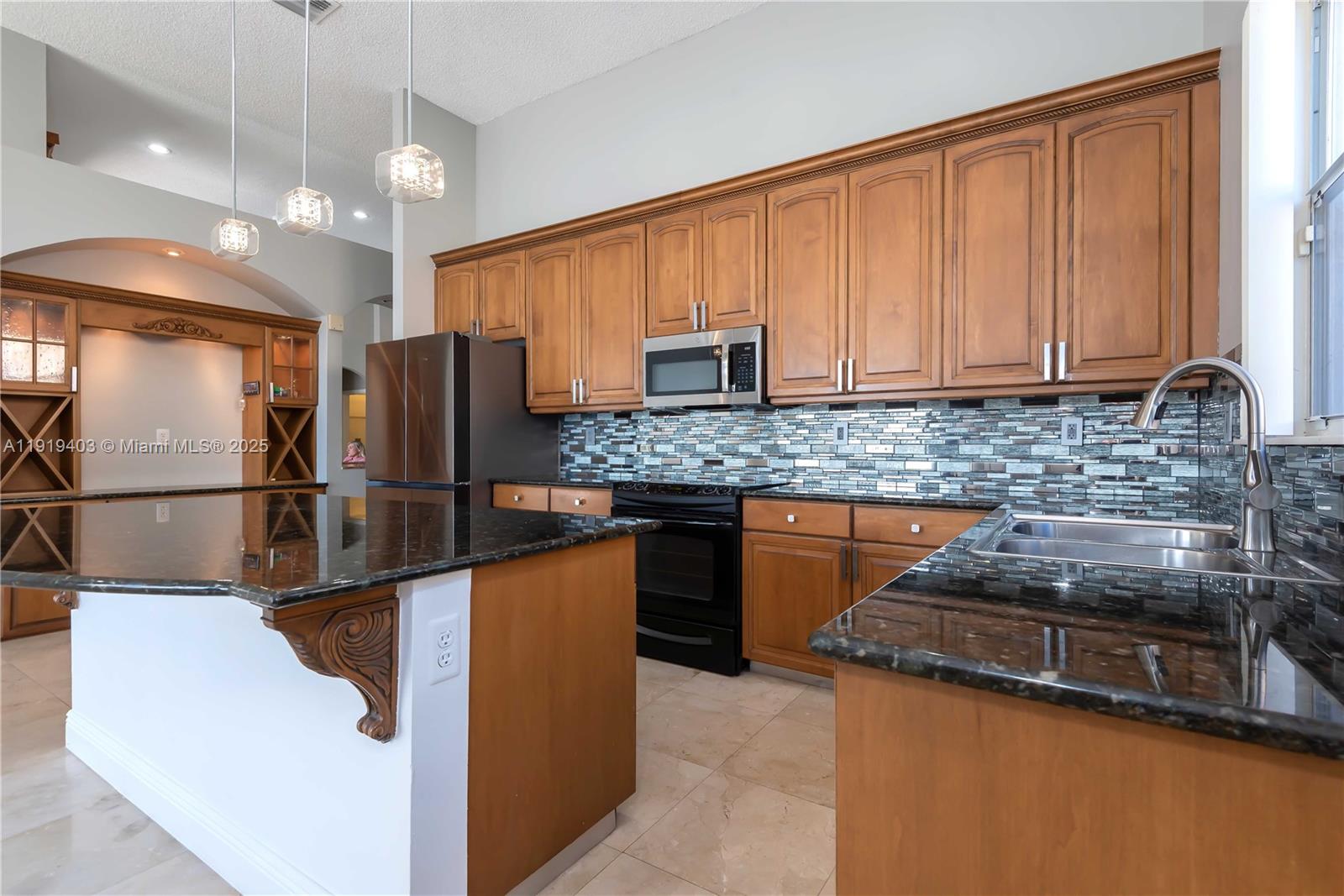 REPLAT OF COUNTRY LAKES - Residential