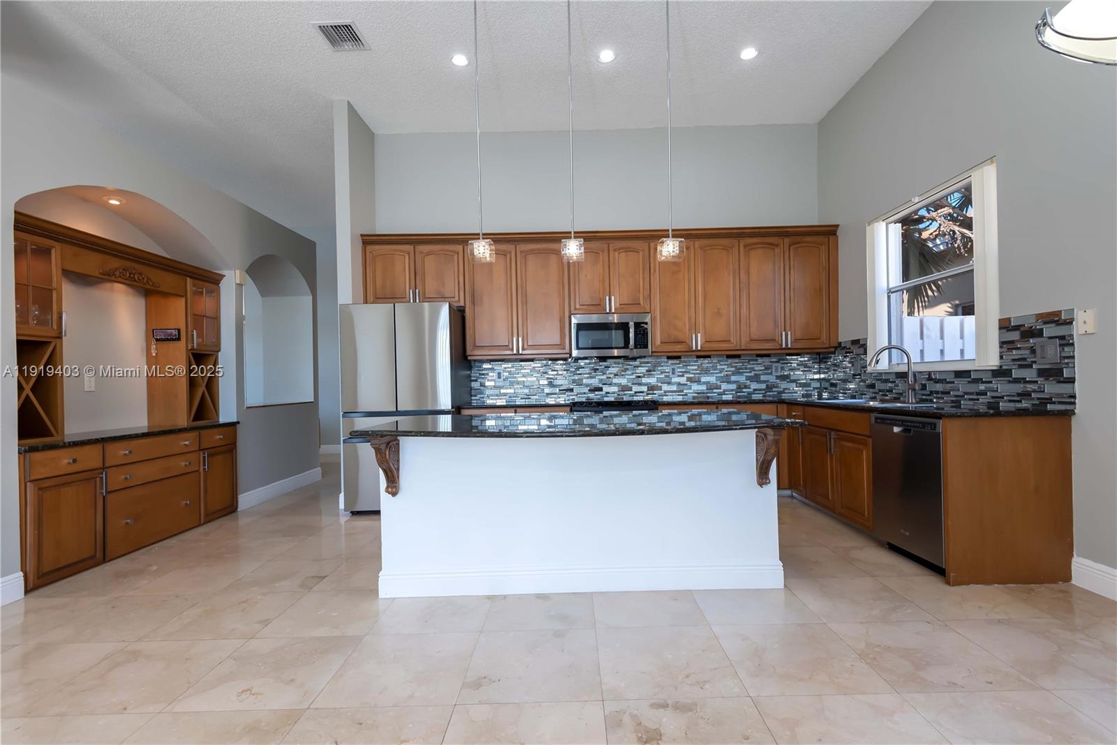 REPLAT OF COUNTRY LAKES - Residential