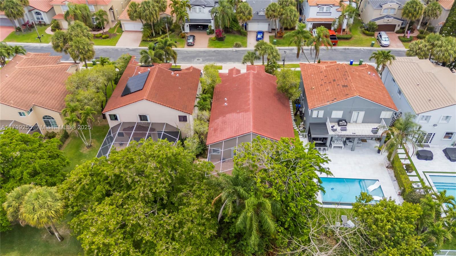 Grand Palms - Residential