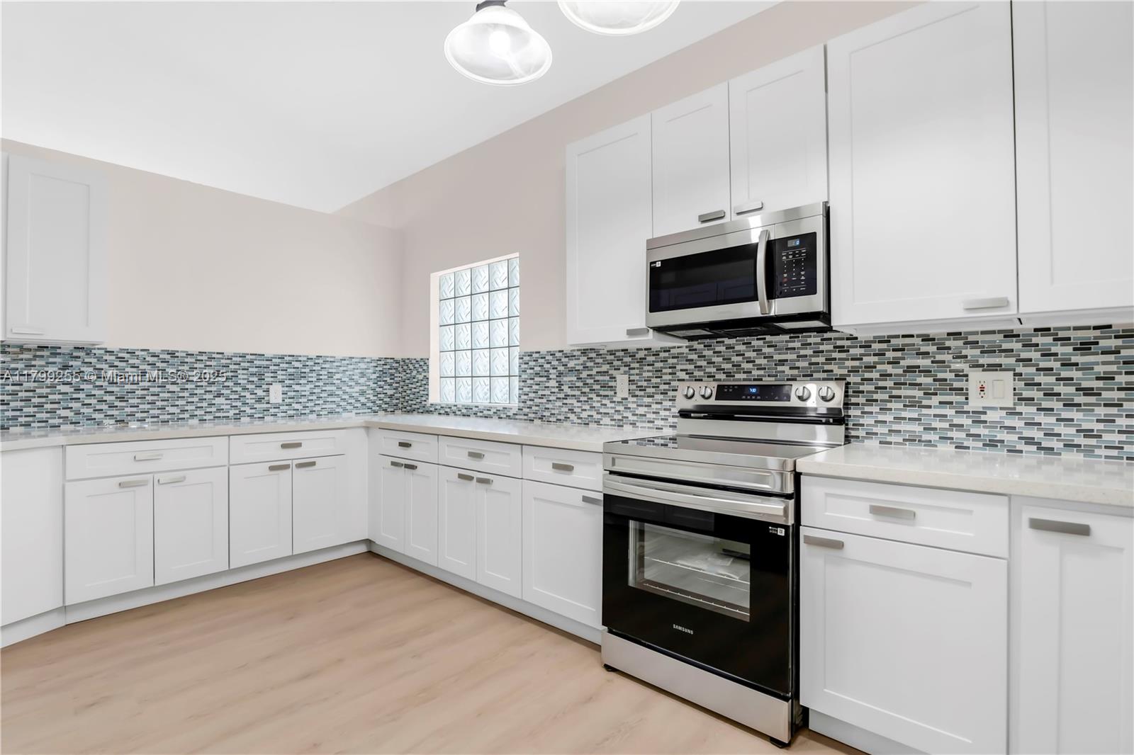 Grand Palms - Residential