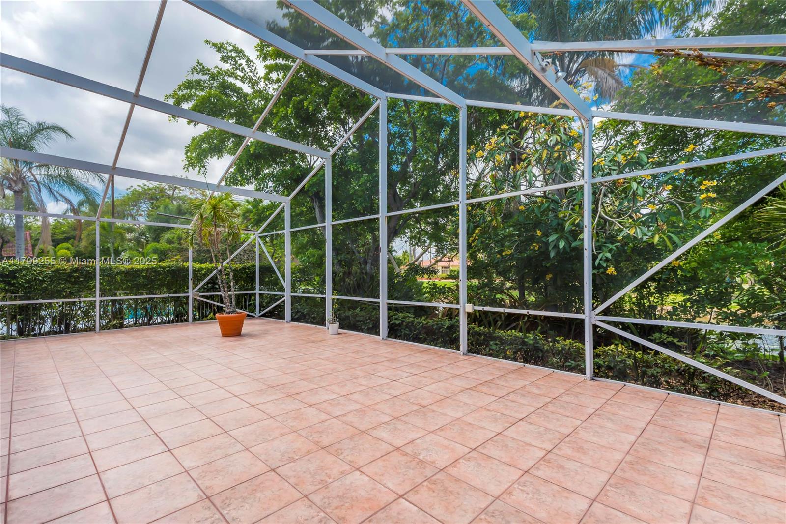Grand Palms - Residential