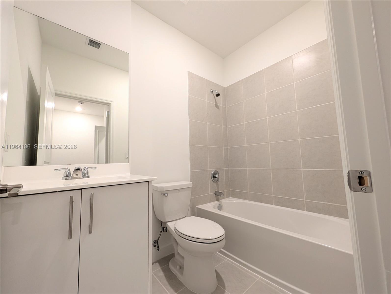 Le Jardine - Residential