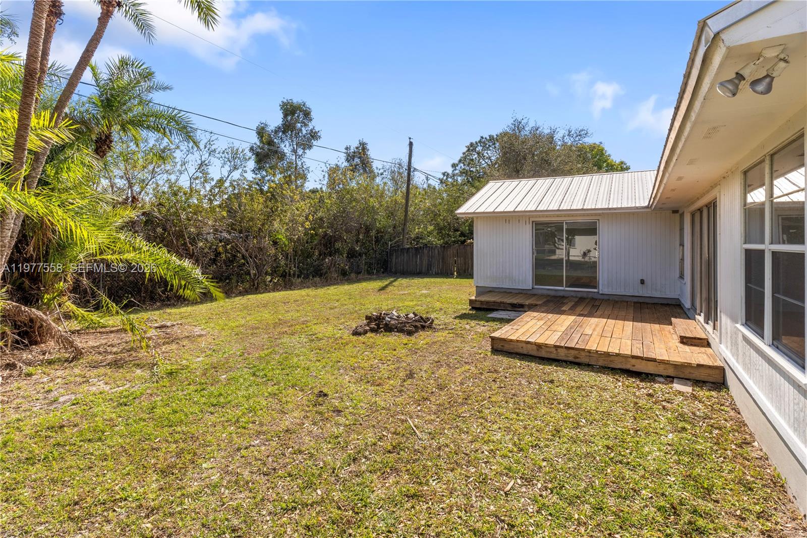 VERO BEACH HIGHLANDS UNIT - Residential