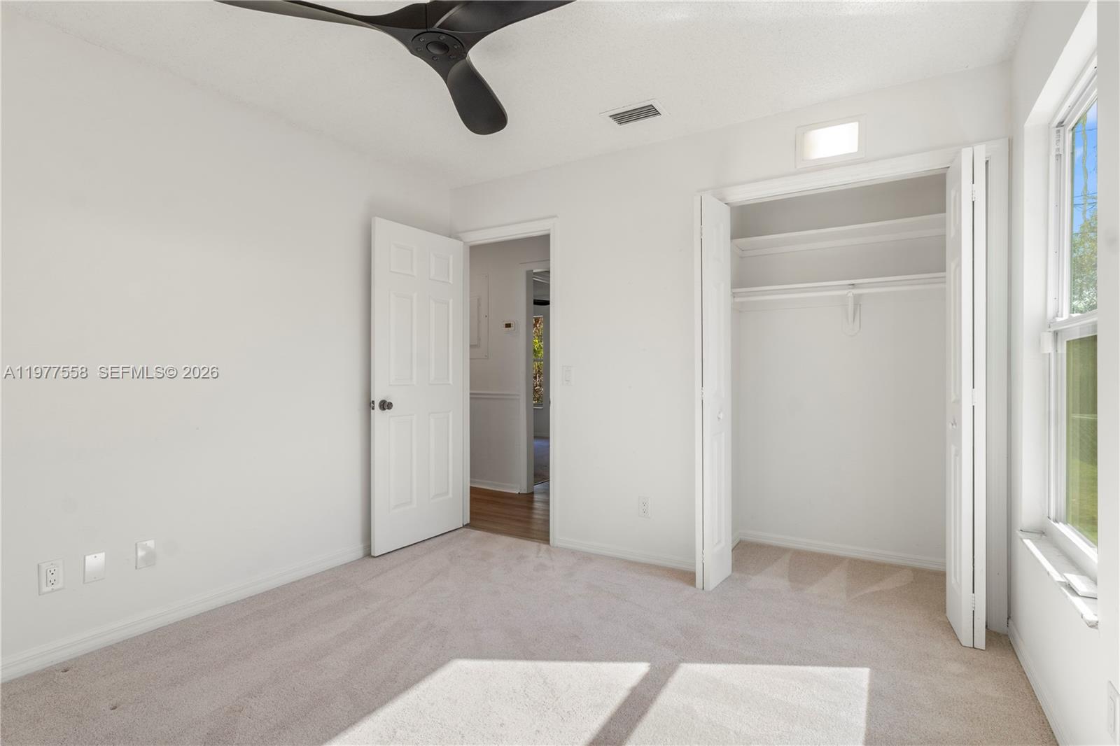 VERO BEACH HIGHLANDS UNIT - Residential