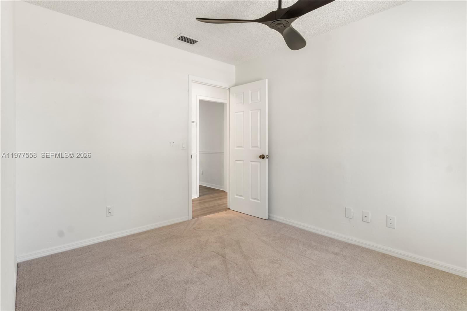 VERO BEACH HIGHLANDS UNIT - Residential