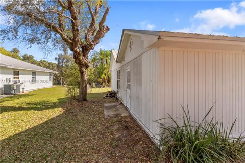 Tiny photo for 1816 SW 14th Ave SW, Vero Beach, FL 32962 (MLS # A11977558)