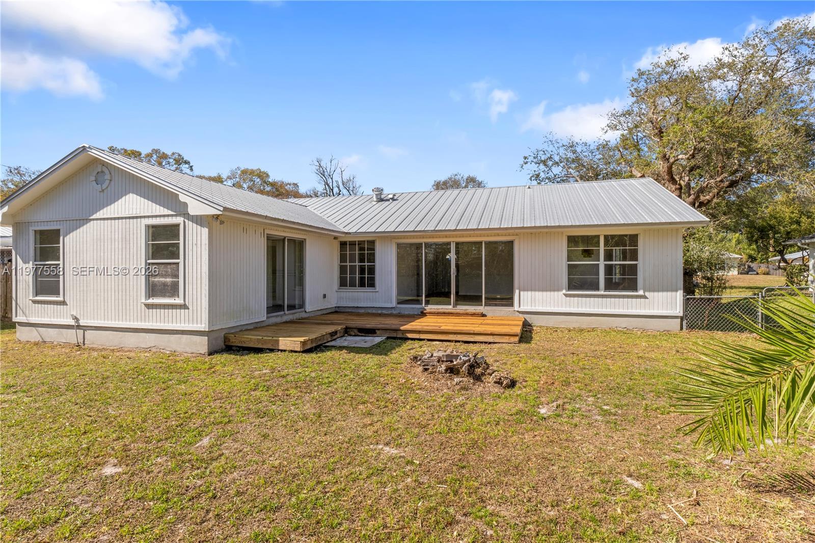 VERO BEACH HIGHLANDS UNIT - Residential