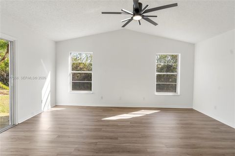 Tiny photo for 1816 SW 14th Ave SW, Vero Beach, FL 32962 (MLS # A11977558)