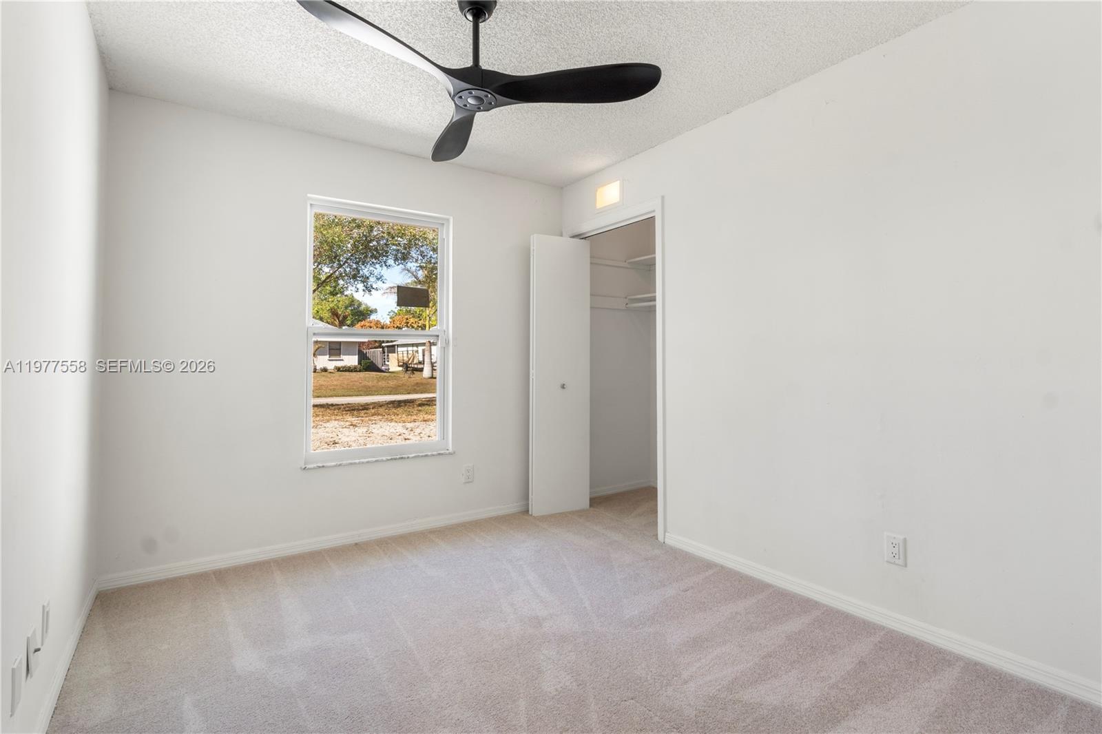 VERO BEACH HIGHLANDS UNIT - Residential